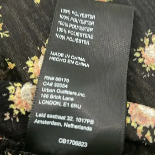 Urban Outfitters  Floral Babydoll Short Sleeve Dress Small