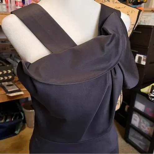 Black Halo Black Sleeveless Cocktail Date Night Party Dress Midi Knee Length