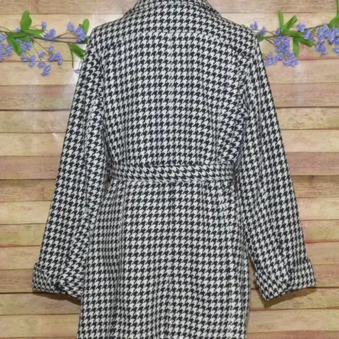 Jou Jou Womens 1X Belted Houndstooth Black & White Pea Coat Jacket Warm Stylish