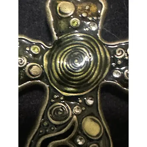 Antique Enameled Scrolled Celtic Cross Black