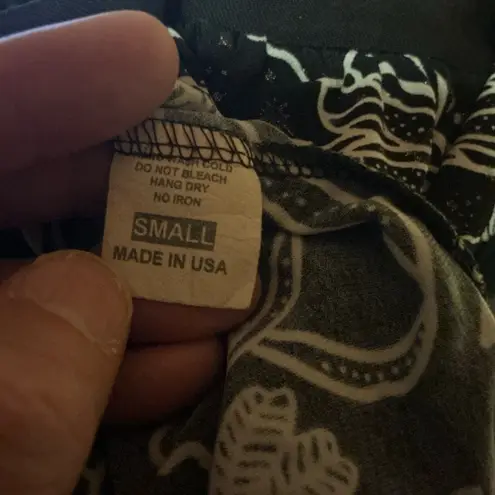 Vtg Y2K black floral sexy top