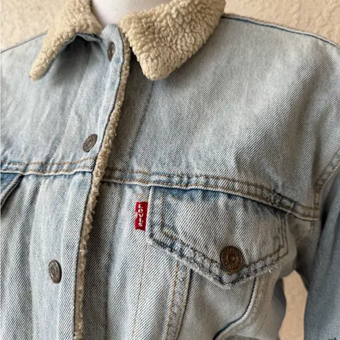 Levi's  Ex-Boyfriend Trucker Denim Jacket with Rose Embroidery Sherpa Medium