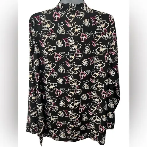 Attention Black Floral Longsleeve blouse