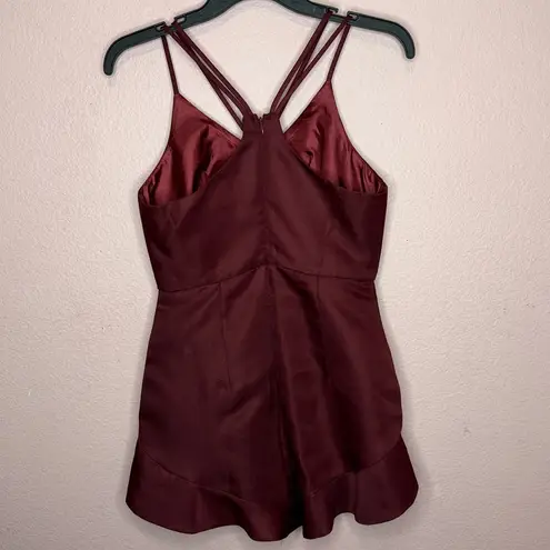 L’atiste by Amy Burgundy Satin Romper Women’s Strappy Ruffle Hem. Size S Red
