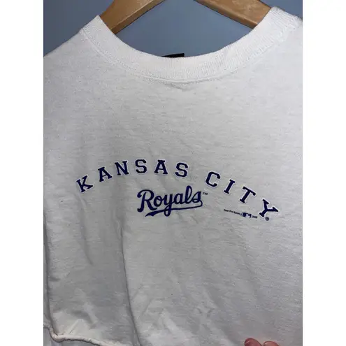 Gear for Sports Kansas City Royals Crop Top MLB White T-Shirt Medium