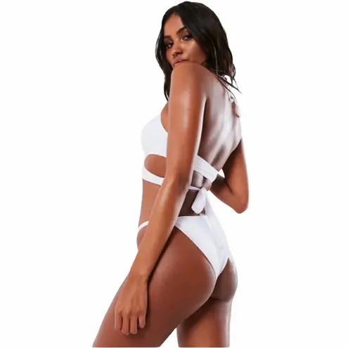 Missguided new ღ Cross Over Front Bikini Top ღ