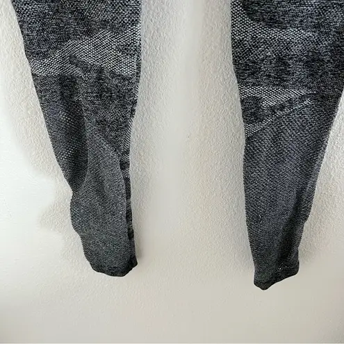 C&C California Gray Camouflaged Camo Active Legging Tights Mesh Back Medium