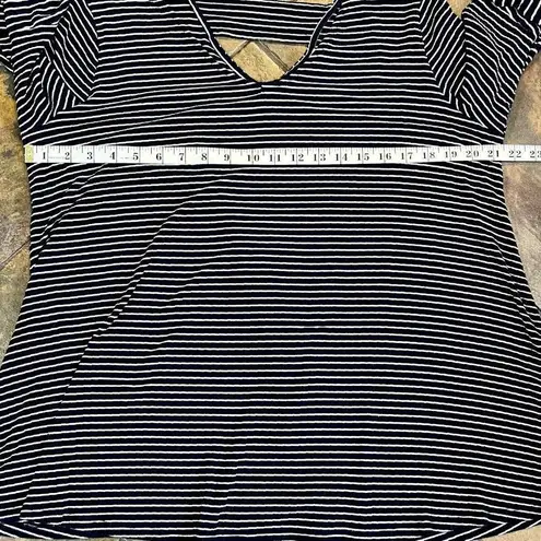 Westbound  Women’s Striped Blouse Cutout in Back  Bell Sleeves XL