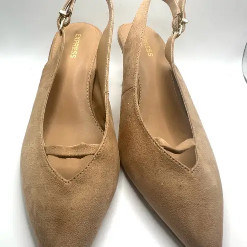 EXPRESS   Elegant Tan Slingback  size 7 Women's heels Shoes faux suede - Image 4