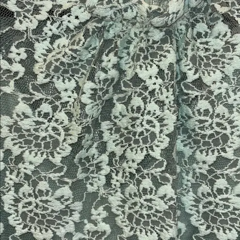 DOLAN BRAND FOR ANTHROPOLOGY MINT GREEN LACE TOP RUFFLED CAP SLEEVE SIZE LARGE