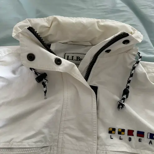 VTG 90’s Y2K LL Bean Jacket Womens L White Nautical Windbreaker Sailing Hooded. Size L