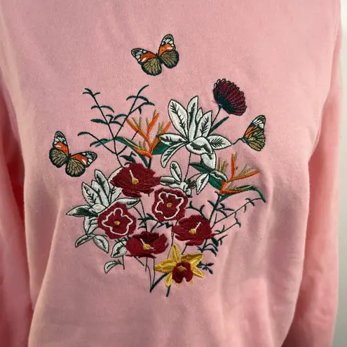 Heritage Charm Pink Floral Butterfly Sweatshirt ā Size Small