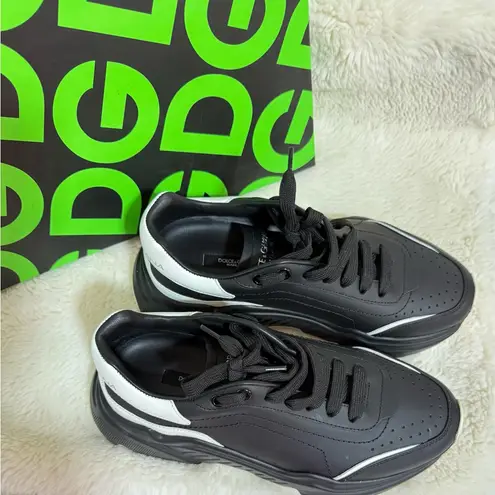 Dolce & Gabbana Black and Cream Sneakers