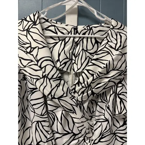 Alex Evenings black White tiered Formal Top Size 16 Mother Of The Bride