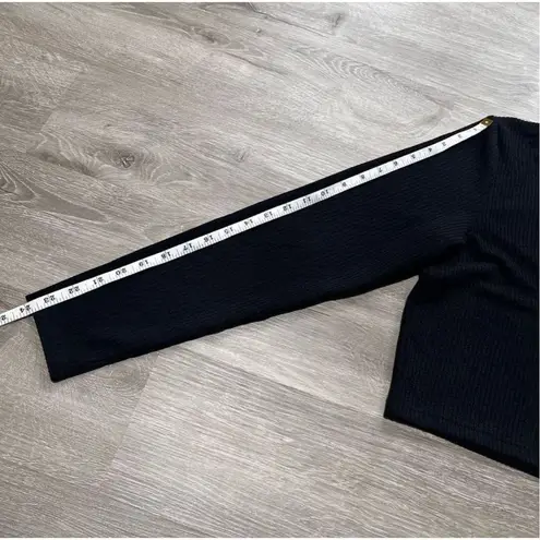 Divided New H&M  Long Sleeve Ribbed Collared Cropped Top Sz XL Black