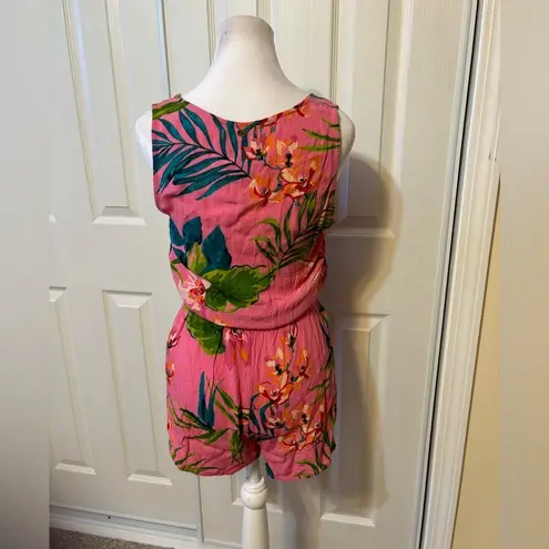 Billabong NWT  Romper Summer Tropical Vacation Outfit Size Small