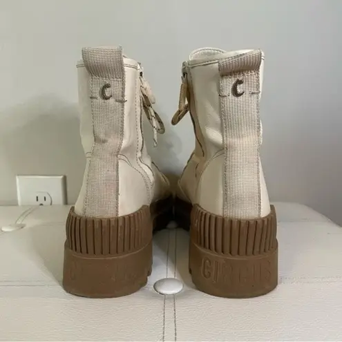 Sam Edelman  Circus Ivory Indy Snow Boot Size 9.5