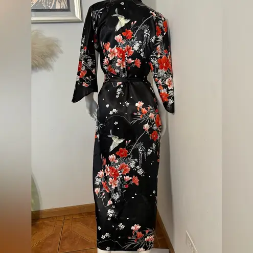 Vintage Kimono Robe Women's M/L 50” Satin Floral Dressing Gown Geisha Japanese Black Size undefined
