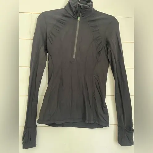 Lululemon  half zip mock neck pull over