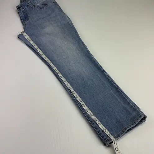 Faded Glory Straight Leg Jeans Size 18 P Light Wash  Mid Rise 5-Pocket