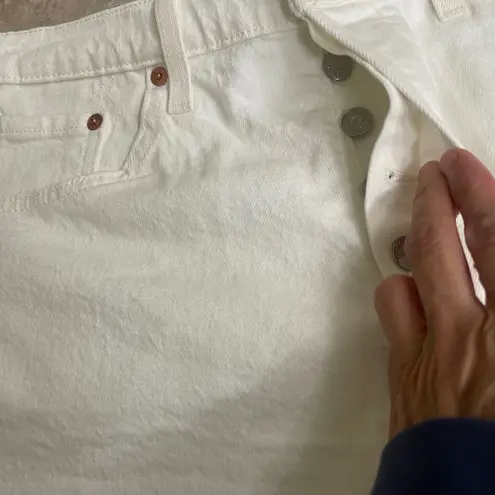 Levi Strauss Co 501 White Denim Cutoff Shorts Button Fly Raw Hem Womens Sz large