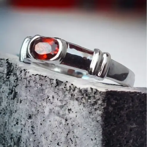 Sterling Silver 925 Petite Garnet Birthstone Ring