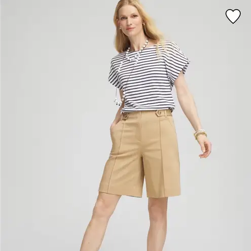 Chico's  fly front tab front a line shorts Size 1.5 Size 10 NWT - Image 2