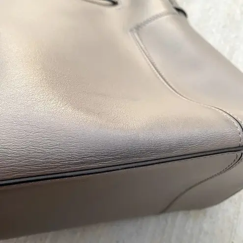 Tory Burch  Block T Drawstring 100% Leather Tote Bucket Bag French Gray Handbag - Image 7