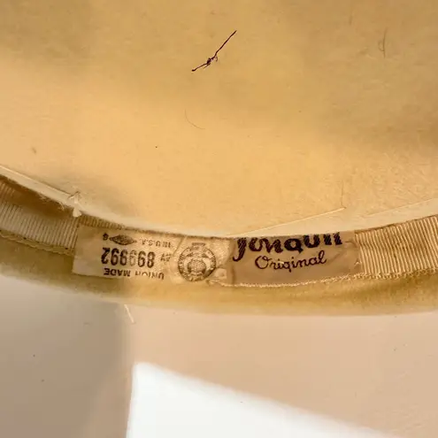 Jonquil Original Womens Cream Felt Bow Veil Tassel Pillbox Hat Gold