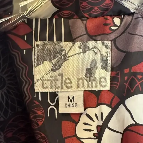 Title Nine Women’s Black Quilted Jacket Coat Zip Front Size Medium Outerwear