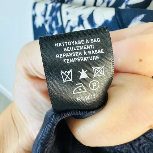 Lafayette 148 New York Evelyn Augusto Impression Floral-Print Sheath Dress