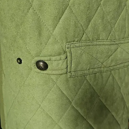 Cali and York Soft lightly quilted Vest Jacket. Green Size L