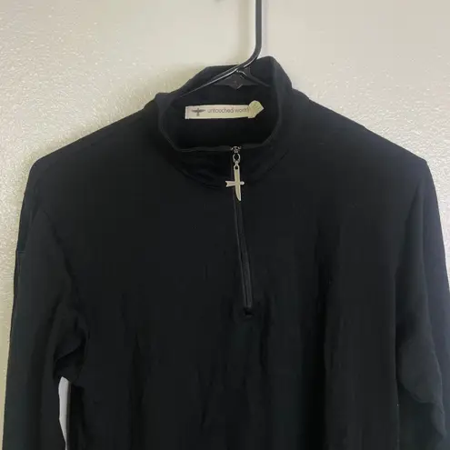 Untouched World Merino Base Layer Womens Small Black Pullover 1/4 Zip *Flaw/Logo
