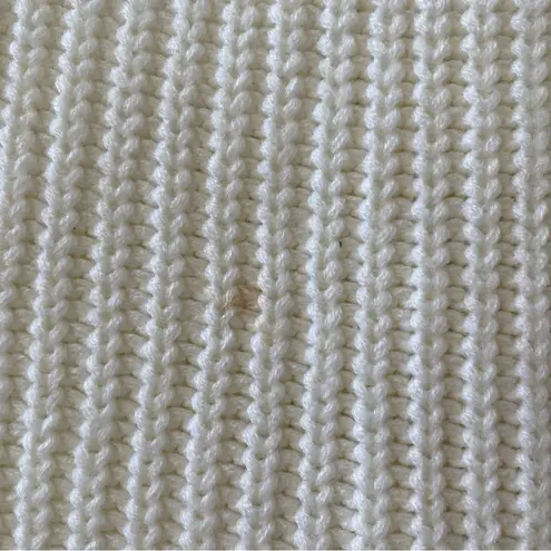 American Rag  Cie Women’s Cream Long Sleeve Knit Sweater W/ Lace Back Size M