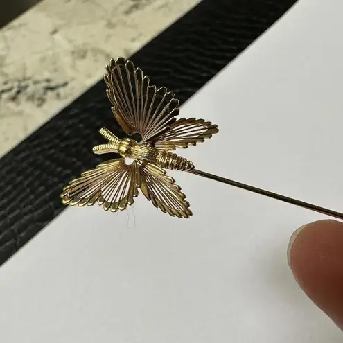 Monet Signed  Gold Tone Wire Butterfly Insect Lapel Stick Pin