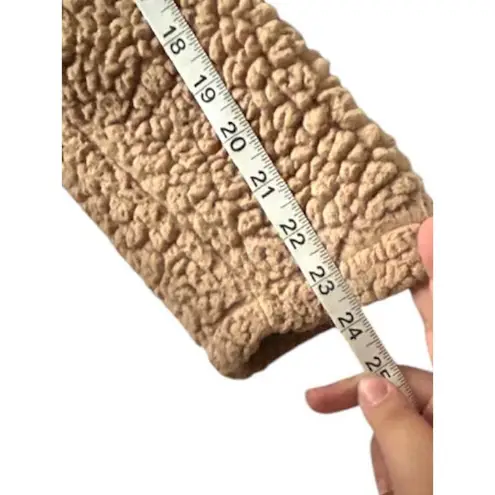 Papaya  Sherpa Coat S Champagne Beige Minimalist Warm Neutral Urban‎ Cozy