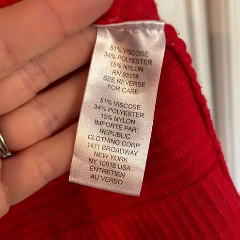 Chelsea & Theodore redâribbed oversized funnel neck sweater large Red