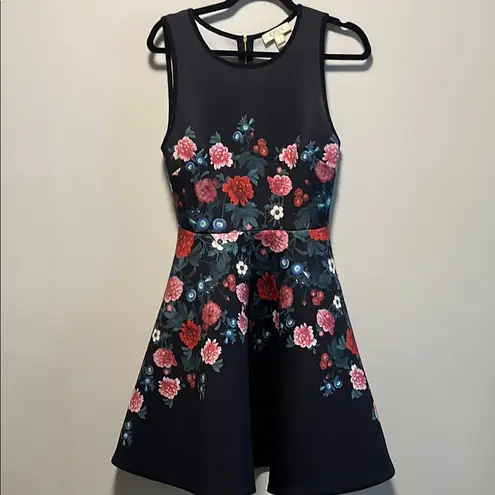 ERIN BY ERIN FEATHERSTON Scuba Fit and Flare Floral Mini Dress, Black, Size 4 Black