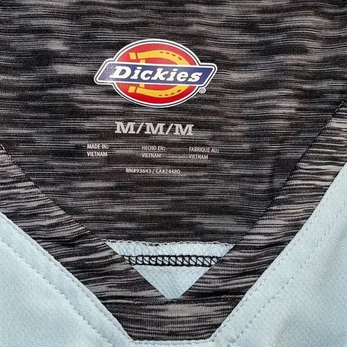 Dickies #DK740-Skylight. V-Neck Top. Scrub Medical Size Medium