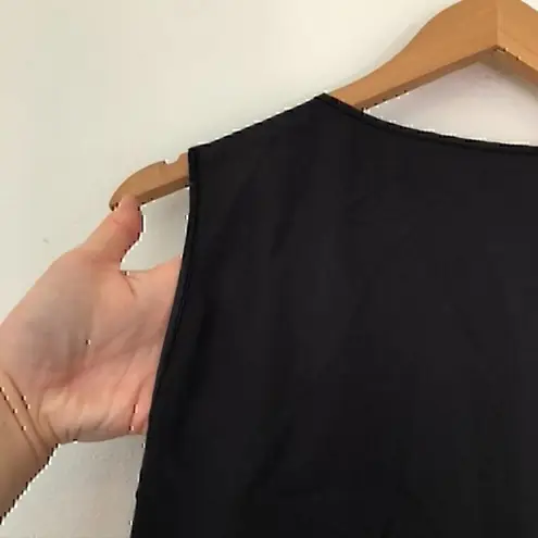 VINTAGE VTG VANITY FAIR Solid Black Textured Floral Semi Sheer Tank Top Small SM