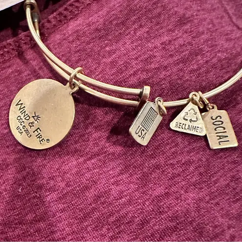 WIND & FIRE TREE OF LIFE Goldtone Bangle Sustainable Bracelet with charms Gold