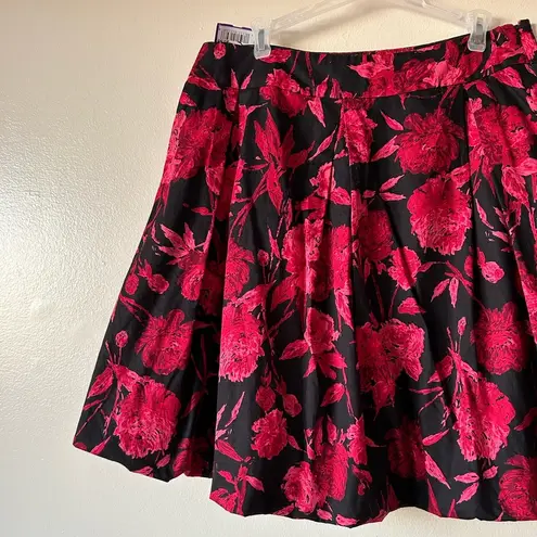 New York & Co. NWT Sz 12 Black Red Rose Floral Balloon Circle Skirt 100% Cotton