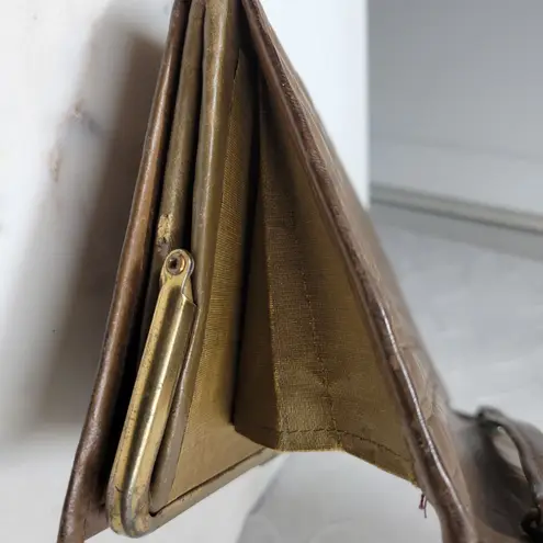 Antique Tooled Leather Clutch Handbag Brown Gold Taffeta Kiss Lock Handle Purse