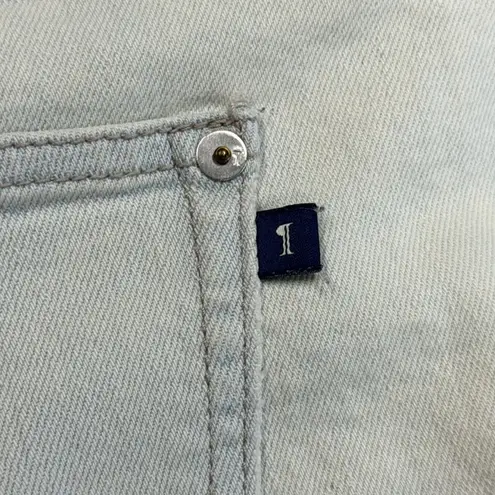 Pilcro Light Wash Flare Leg Jeans Size 26W