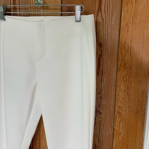 Ecru ✨ ✨ White Flare Leg Trousers ~ Size 2 🍄