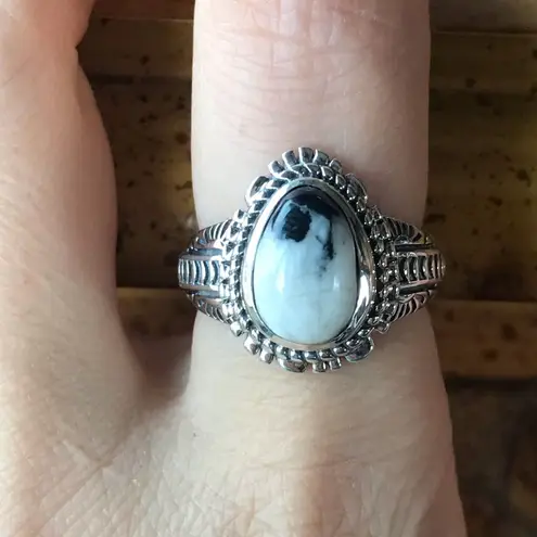 White Buffalo Sterling Silver Ring Size 8