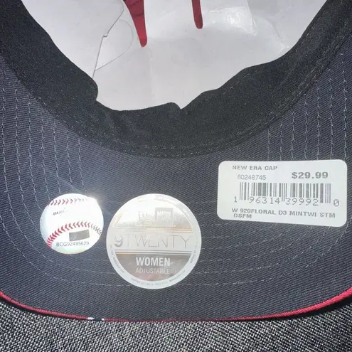 Women's Minnesota Twins New Era Red Floral 9TWENTY Adjustable Hat