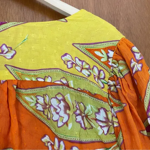 Haute Hippie ✨🆕✨
• boxy semi sheer blouse• Size XL