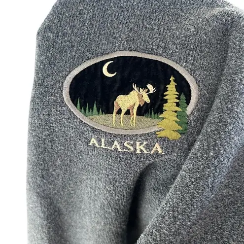 Vintage 90s Cozy Alaska Moose Embroidered Navy Blue Sweatshirt size L Gorpcore Size L