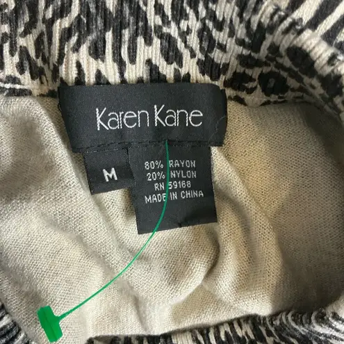 Karen Kane Black and White Button Down Shirt with Mandarin Collar